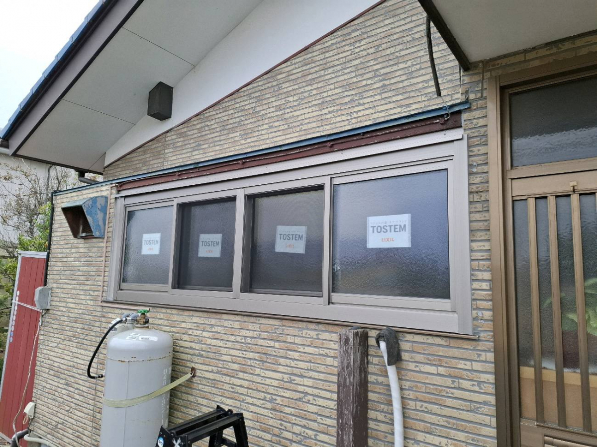 【南埼玉郡宮代町】キッチンが寒いので窓を取り替えたい！