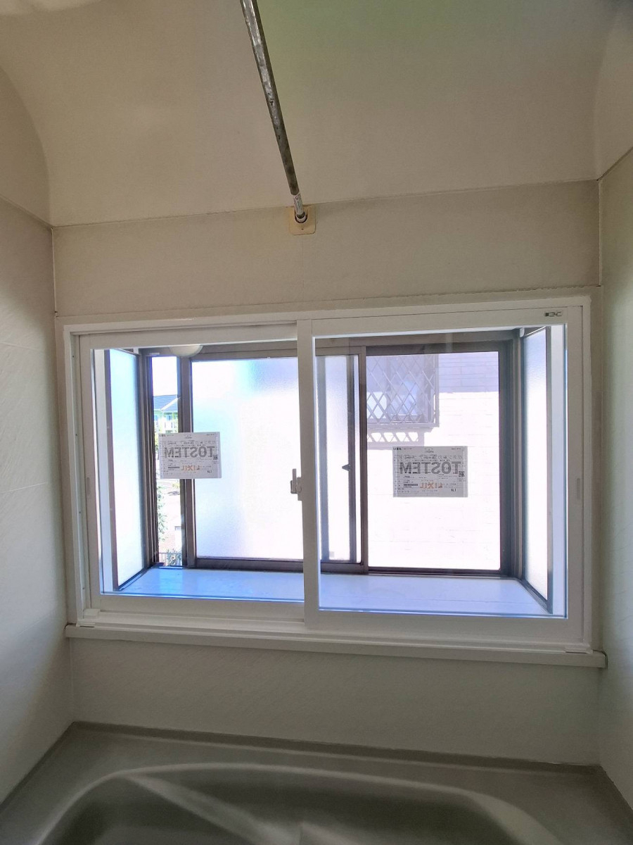 【北葛飾郡杉戸町】「お風呂が寒い！」そのお悩み、内窓インプラスで解決しました！